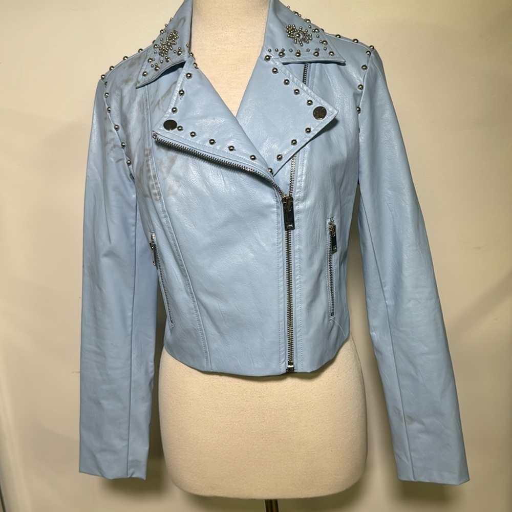 Forever 21 Woman’s Baby Blue Vegan Leather Jacket Size M